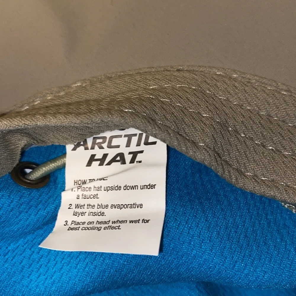 Artic Hat NWT Unisex Triple Cooling Technology Grey - Adjustable Chin Strap OS